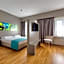 Aquatis Hotel