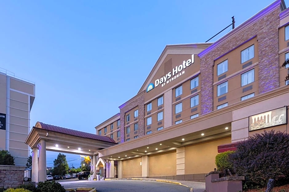 Days Inn by Wyndham North Bergen