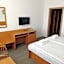 Hotel Adamantino
