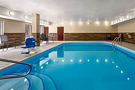 Fairfield Inn by Marriott Warren Niles