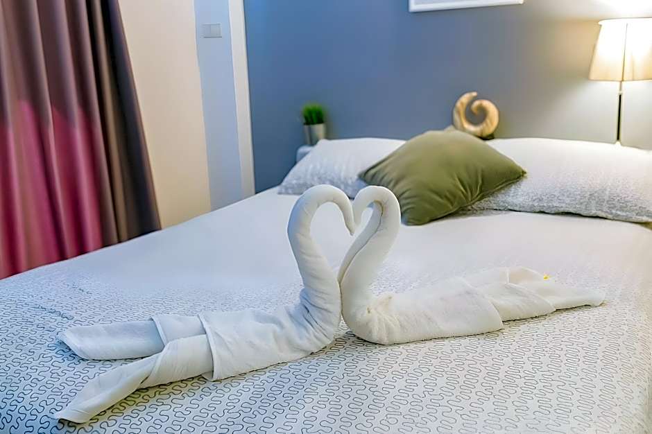 The BEACH CHA AM Residence