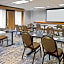 Hampton Inn By Hilton & Suites Kansas City-Country Club Plaza