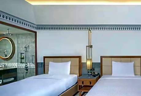 Twin Deluxe Room Forest View With Balcony