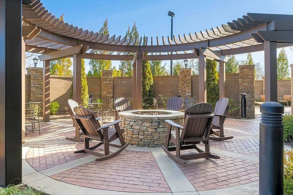 Courtyard by Marriott Asheville Airport