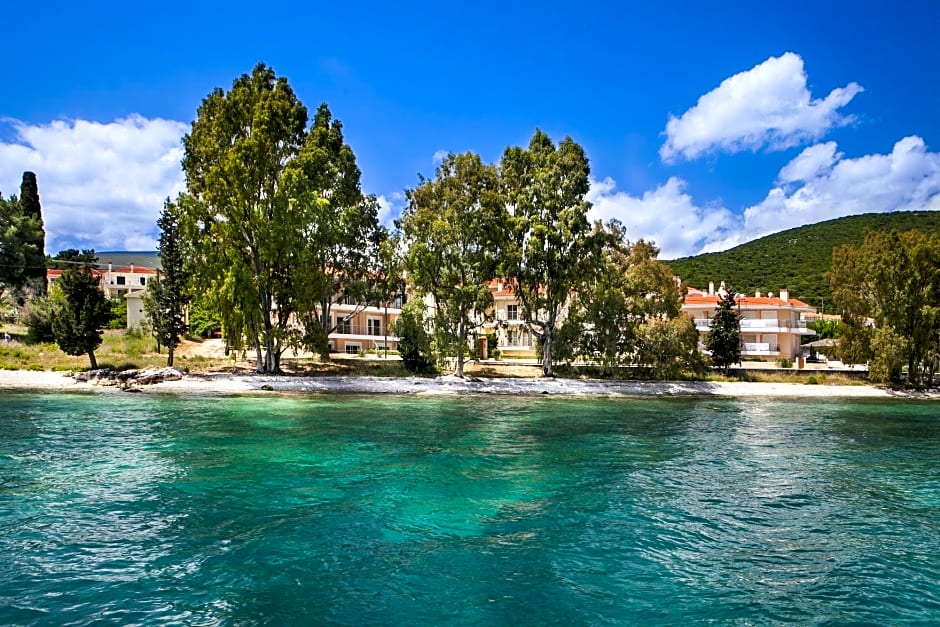 Meliti Waterfront Suites