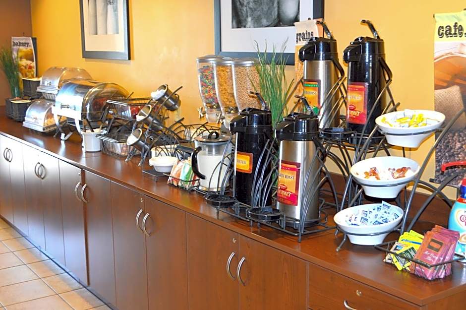 Microtel Inn & Suites by Wyndham Rawlins