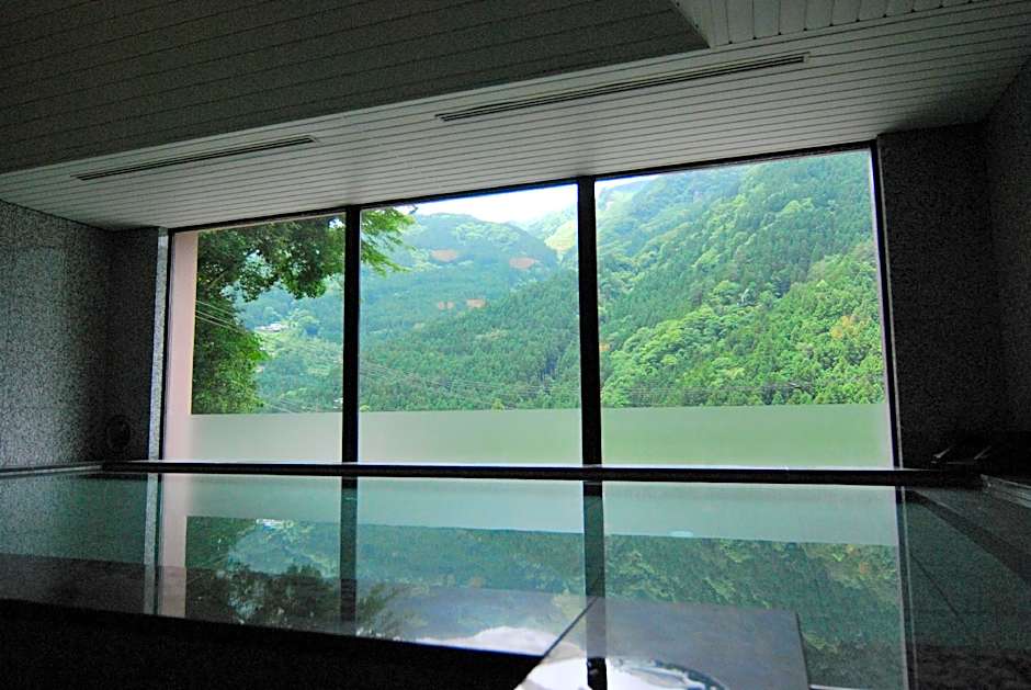 Iya Onsen Hotel Kazurabashi
