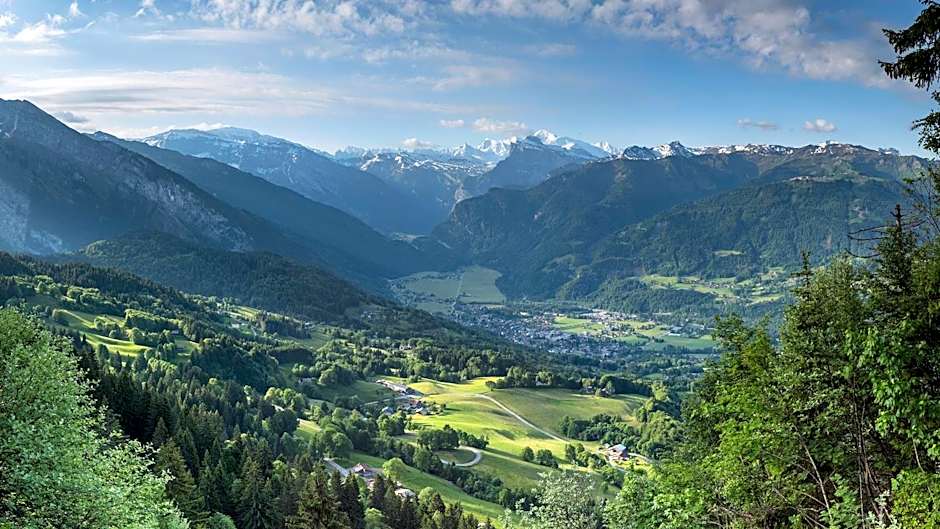 MGM Hôtels & Résidences - Hôtel Les Suites d'Alexane