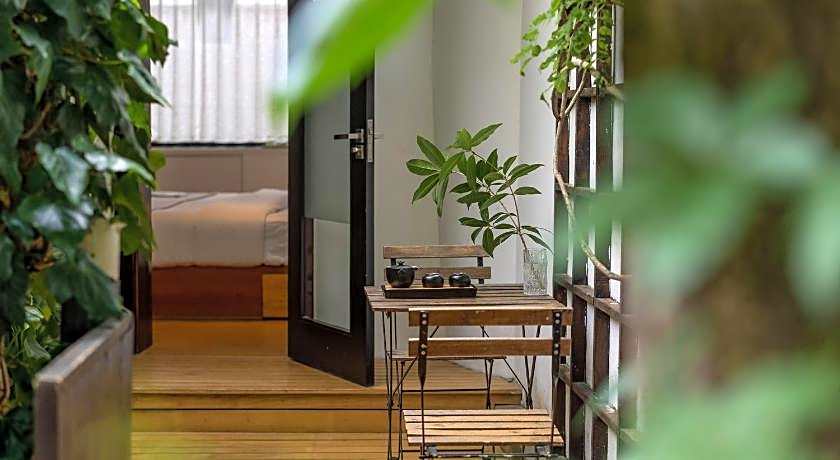 The Bivou Lijiang Hotel