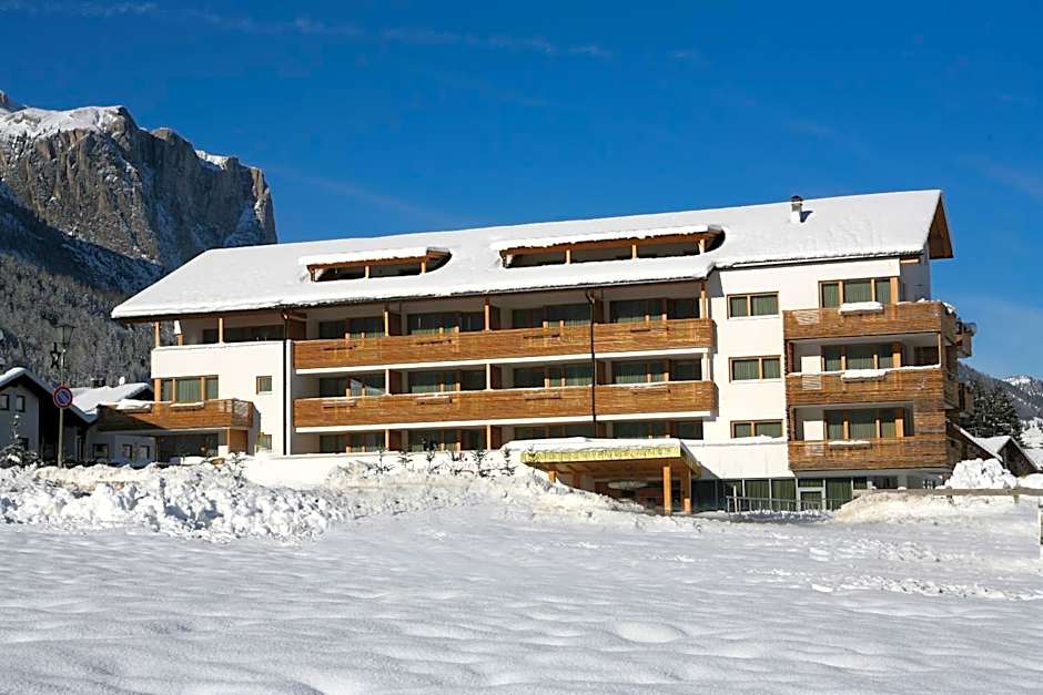 Alpine Hotel Ciasa Lara
