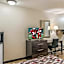 Red Roof Inn & Suites Pensacola East - Milton