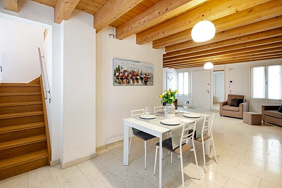 Ca' Degli Antichi Giardini Apartments