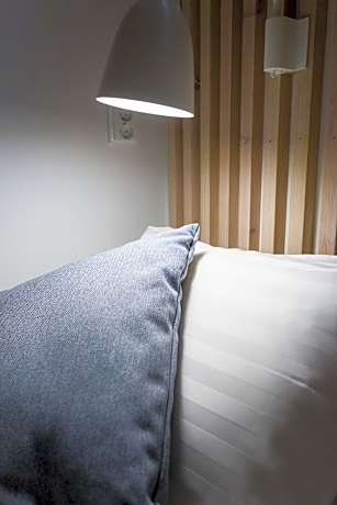 Single Room without Window