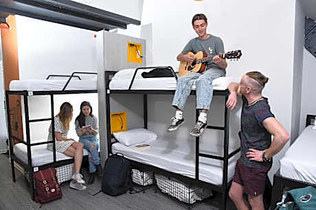 1 Person in 6-Bed Dormitory - Mixed