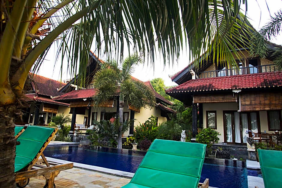 Tradisi Beach Front Villas