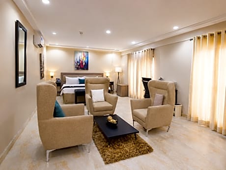 Superior Queen Room