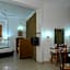 Hotel Devi Grand