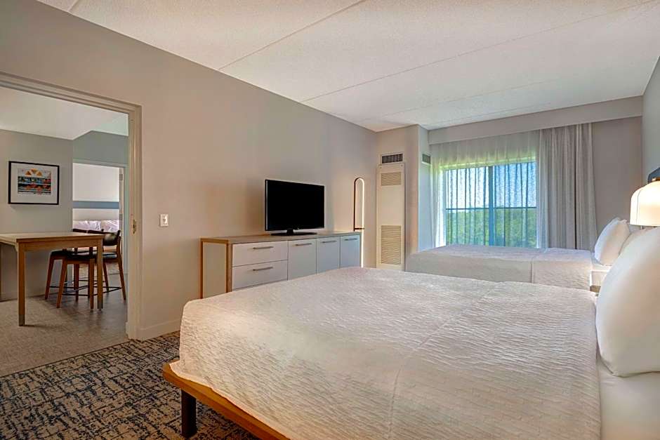 Photo 1 of 8 of 2 Bedroom Suite