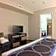 Super 8 by Wyndham Fort Frances