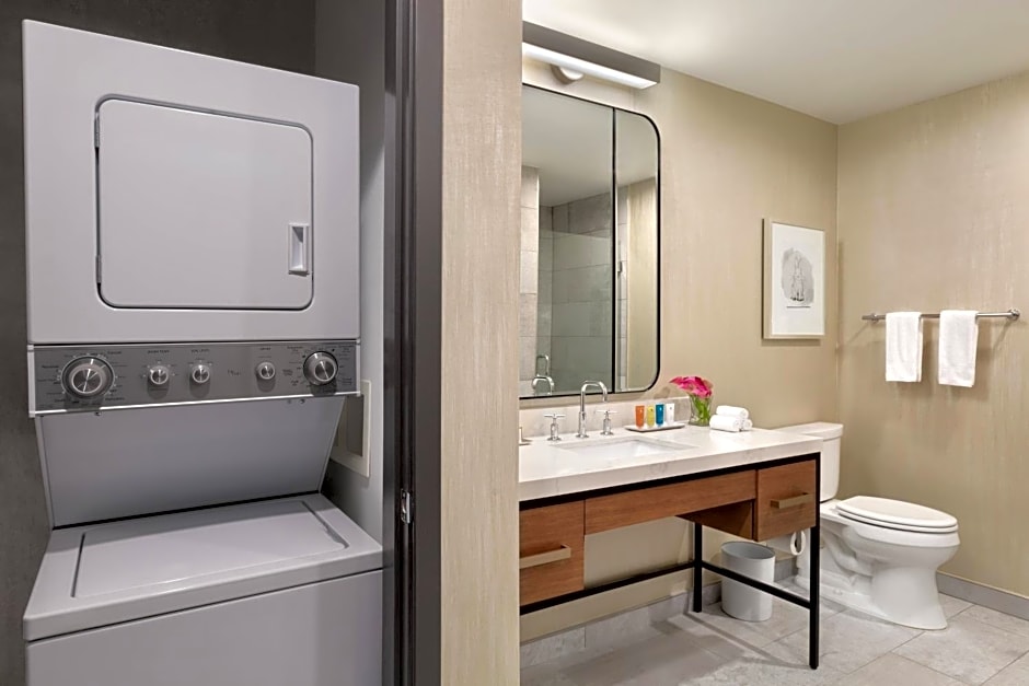 Twelve Midtown, Autograph Collection by Marriott