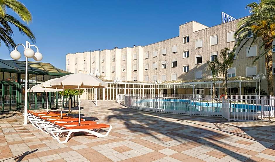 Hotel Ilunion Las Lomas