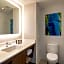 Wingate by Wyndham Long Island City