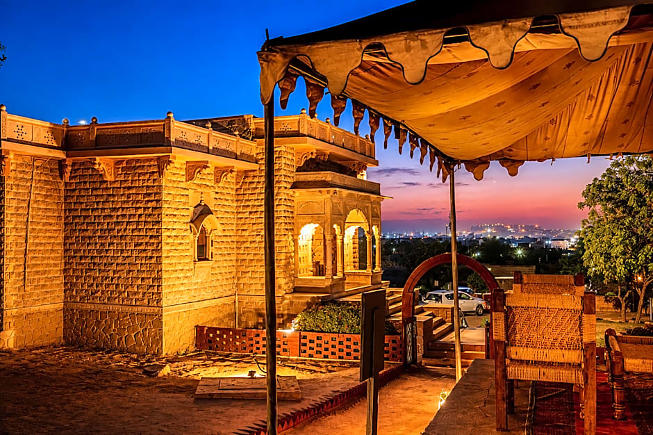 Hotel Rawal Kot