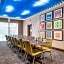 Holiday Inn Express & Suites Dallas North - Addison