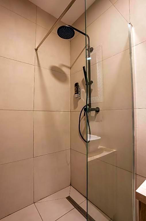 "Echo" B&B rooms, boutique beach hotel