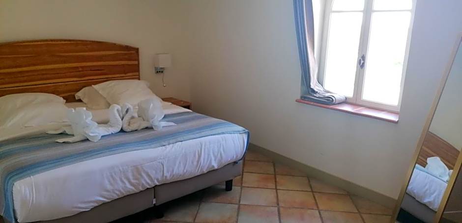 DOMAINE DE LA NERTHE- HOTEL PROVENCE MEDITERRANEE