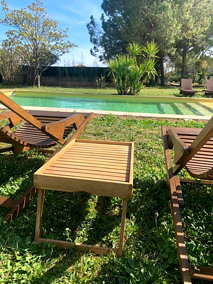 Le Patio, chambres d h¿tes pour adultes en Camargue, possibilit¿e naturisme ¿a piscine,