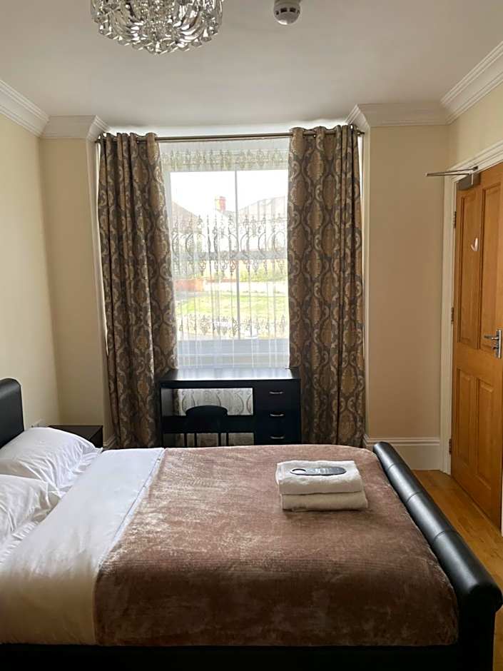 The White Lodge Hotel