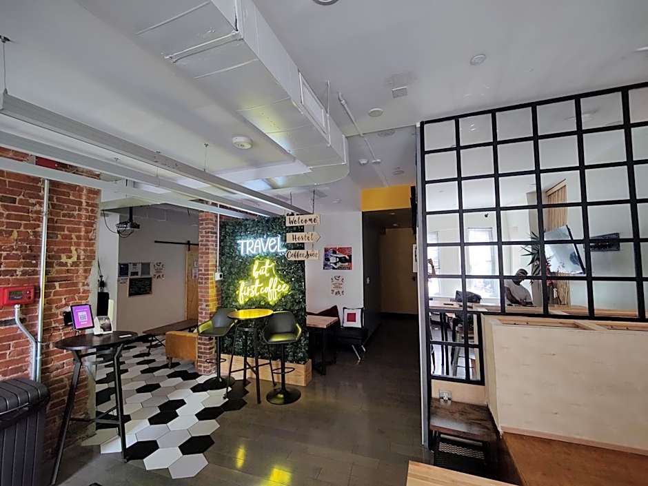 U Street Capsule Hostel