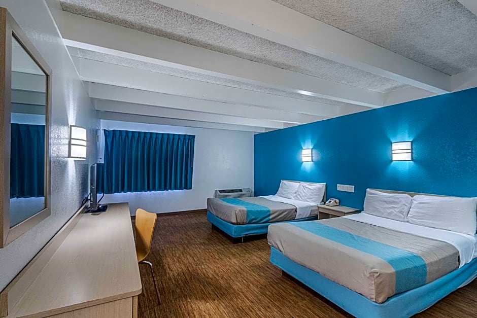 Motel 6-Kokomo, IN