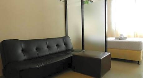 S 8 Suardana Hotel