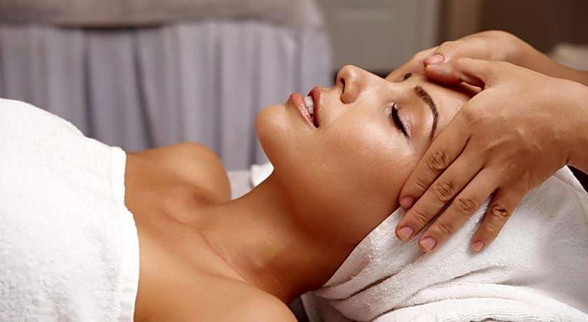 voco Bangkok Surawong by IHG