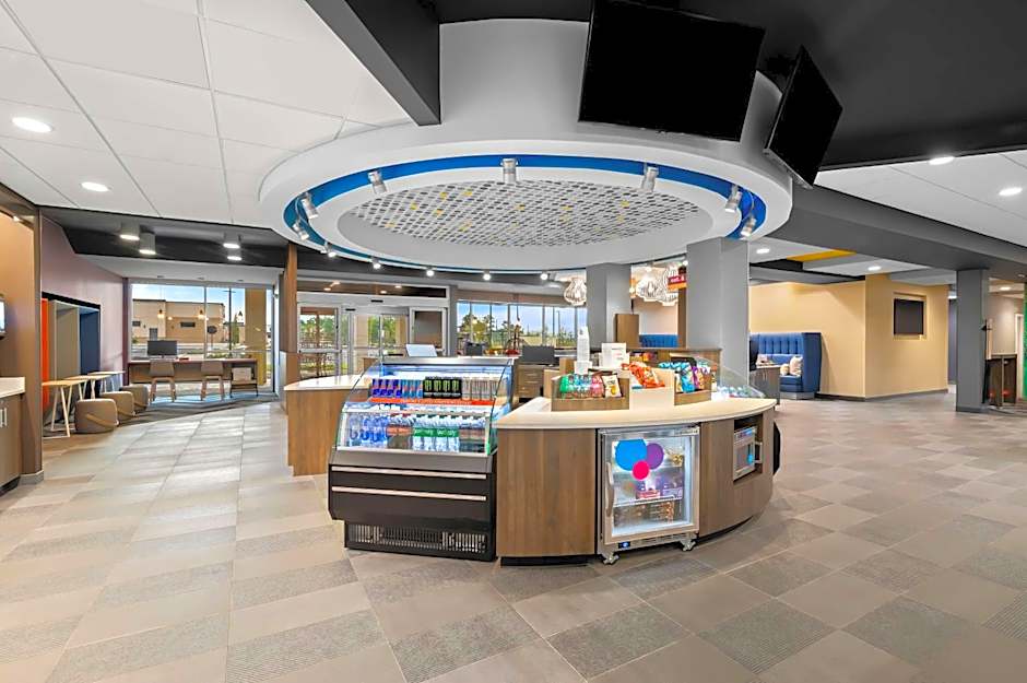 Tru by Hilton Lexington