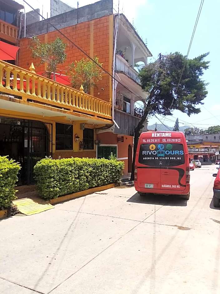 POSAD FAMILIAR EL PARAiSO