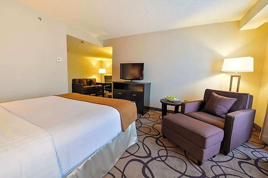 Holiday Inn Montreal Centre Ville Downtown By IHG