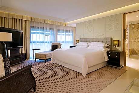Business Suite, Club Lounge Access, 1 Bedroom Suite, 1 King, High Floor