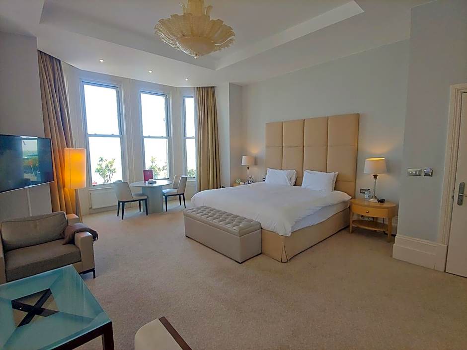 The Chatsworth Hotel