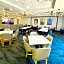 La Quinta Inn & Suites by Wyndham Mt. Laurel - Philadelphia