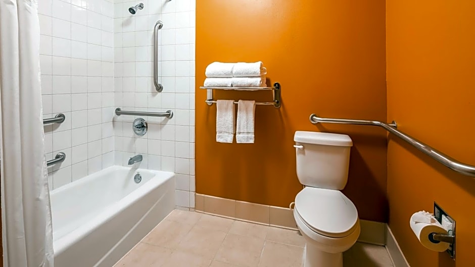Best Western Flagship Inn