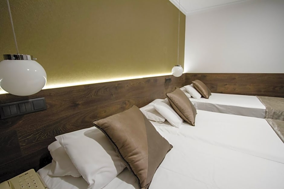 Moderno Hotel