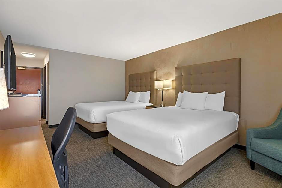 Drury Inn & Suites Joplin