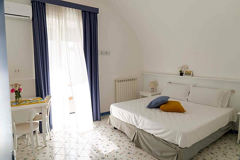 Cala Moresca Apartments