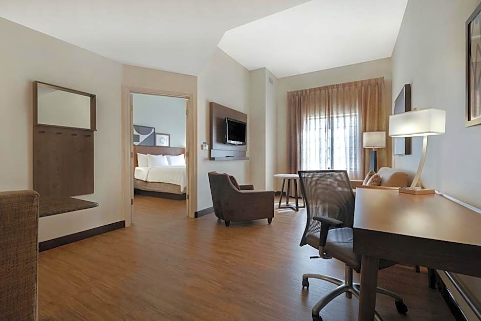 Staybridge Suites Tallahassee I-10 East By IHG