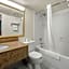 Quality Inn & Suites Black River Falls I-94