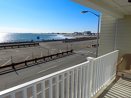 Queen Room with Ocean View