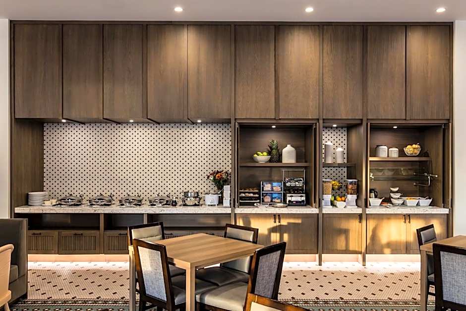 Voco The Clair Cincinnati Downtown By IHG